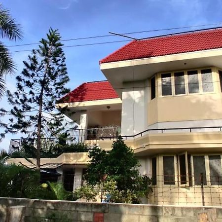 Coral Shelters Kochadai Apartment Madurai Exterior photo